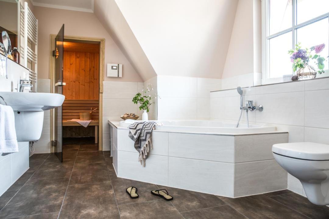 Haus Rose, Luxus-Ferienhaus in Fuhlendorf fur 4 Personen Exterior foto